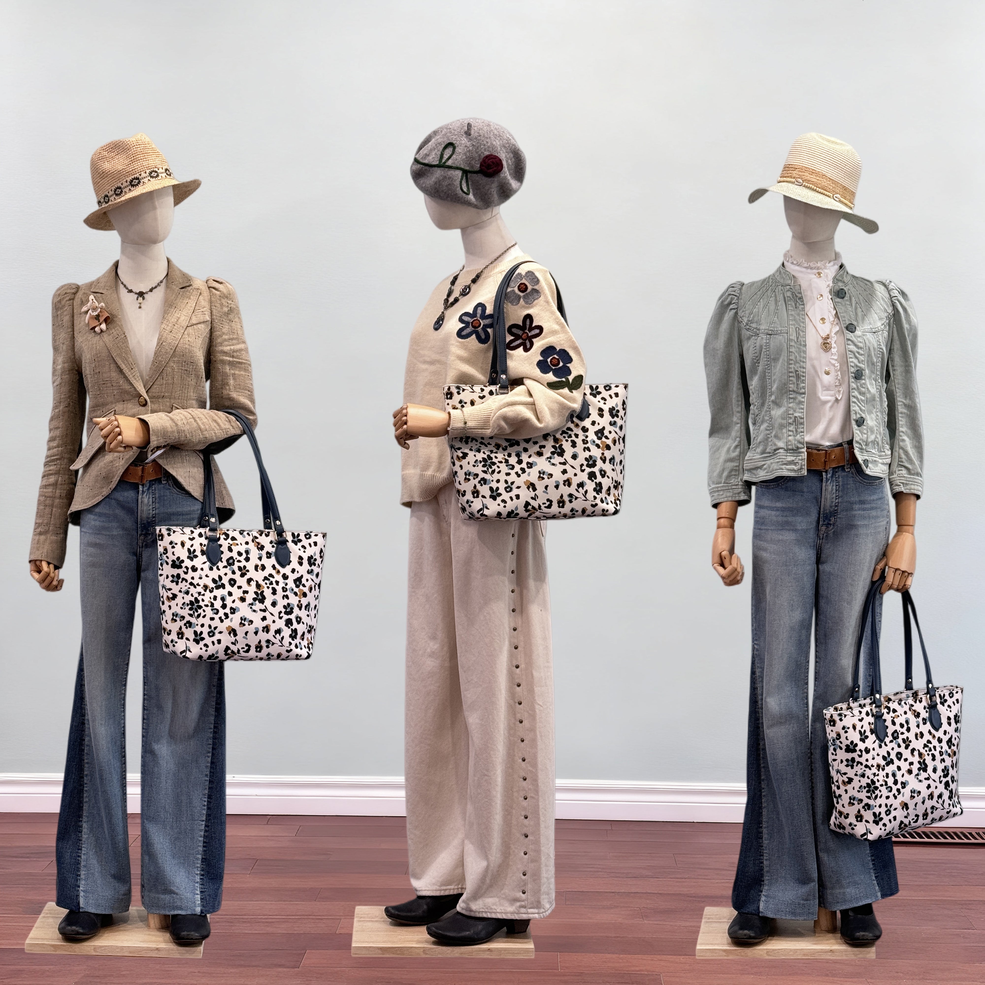 Cutie Kittie Tote bags for women, tote purse, nylon tote bag, with zipper and pockets, waterproof, lightweight,leopard