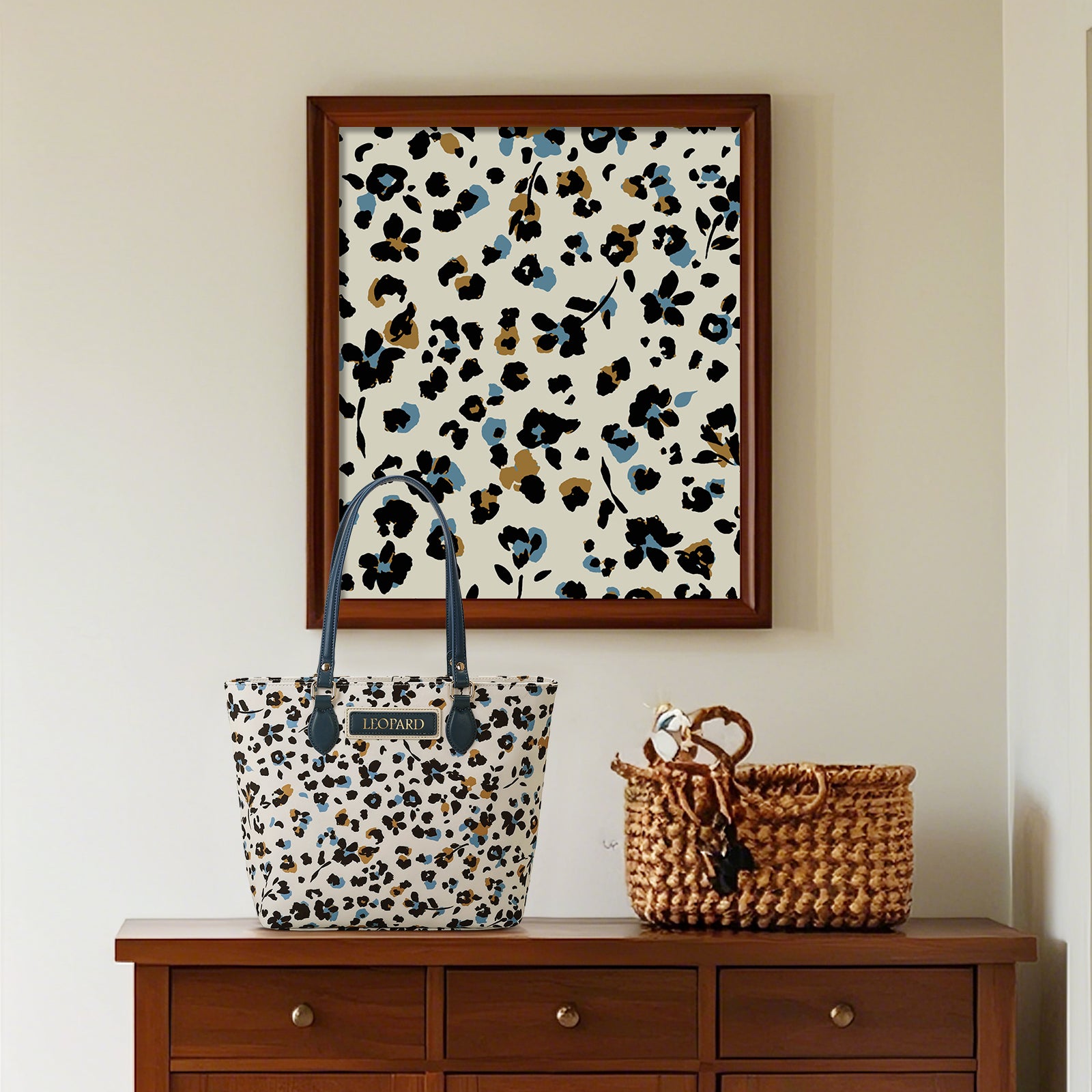 Cutie Kittie Tote bags for women, tote purse, nylon tote bag, with zipper and pockets, waterproof, lightweight,leopard