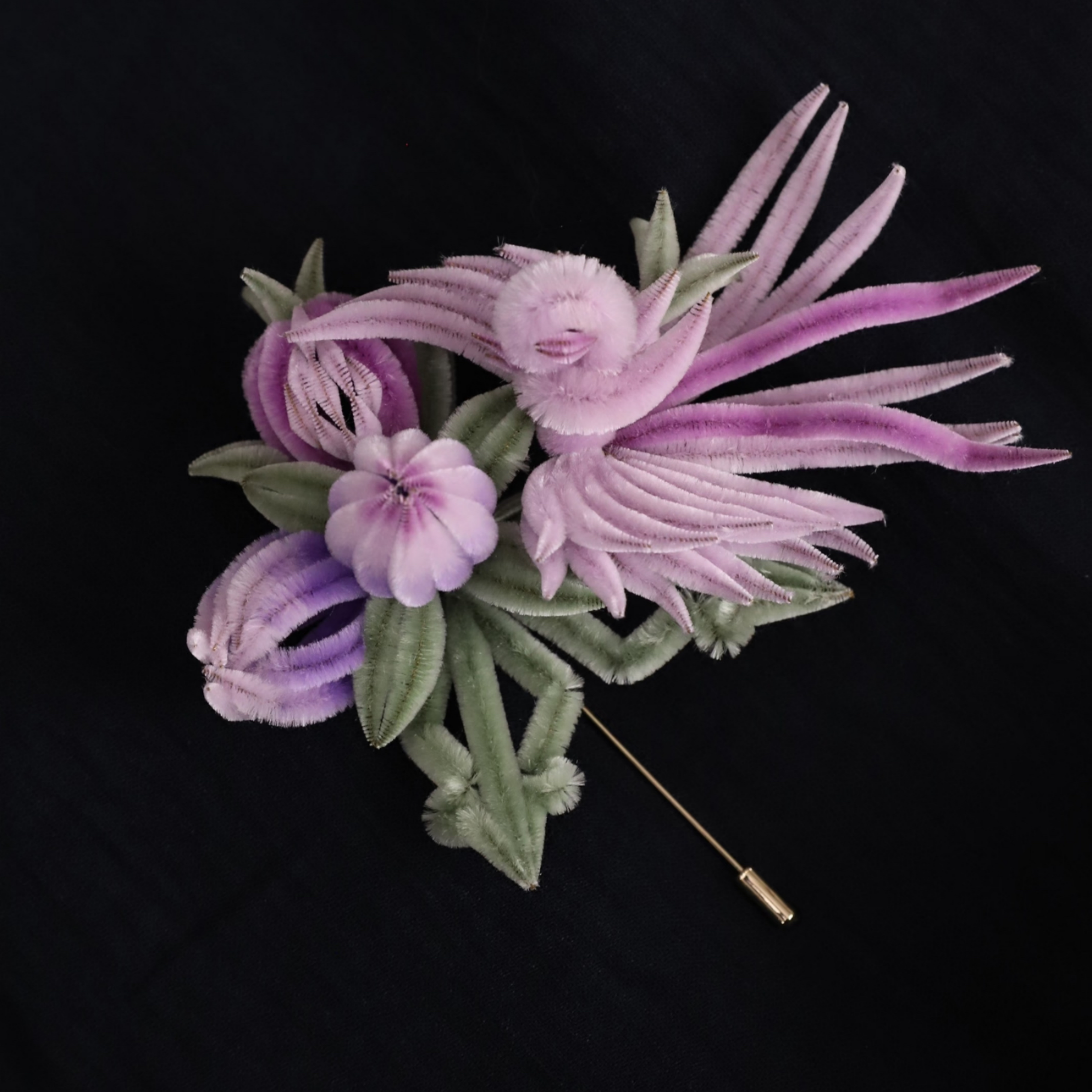 Handmade Three Blessings Ronghua Brooch