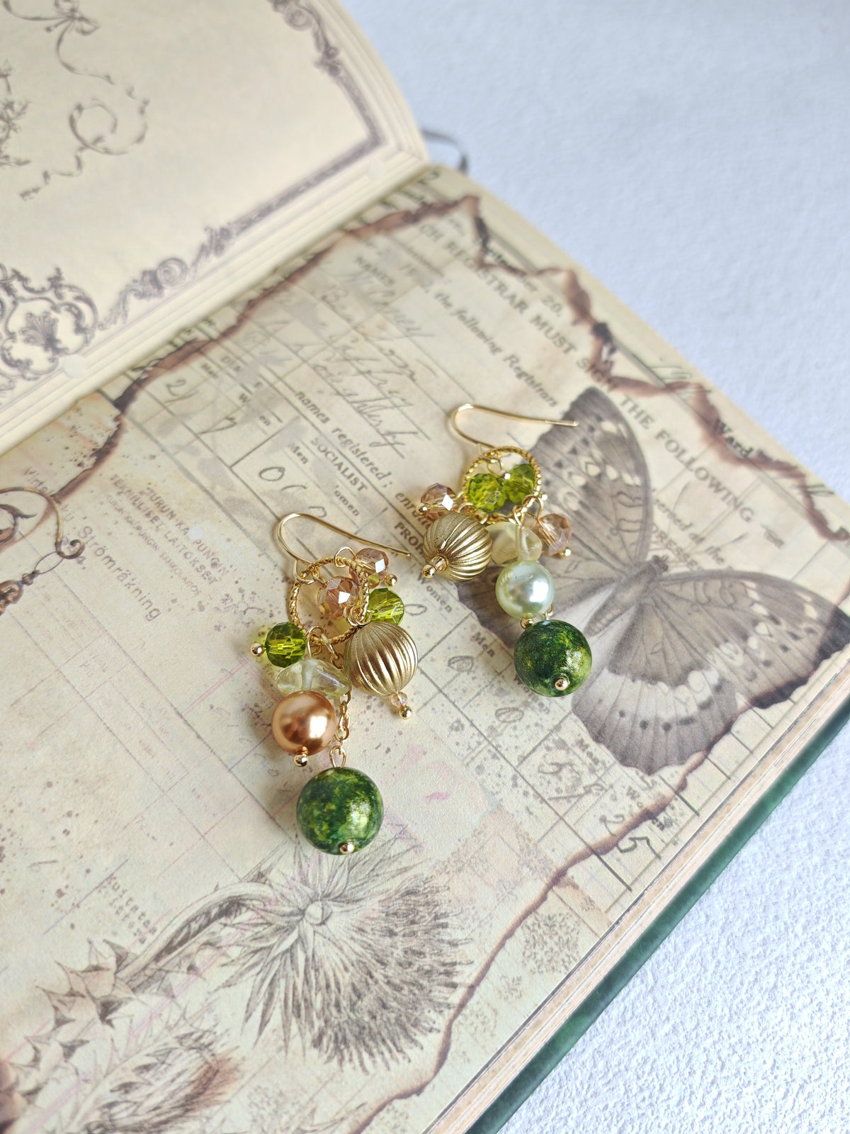 Happie Peppie Vintage Oil Painting Bead Dangle Earrings, Handmade Glass Crystal Pearl Drop Earrings