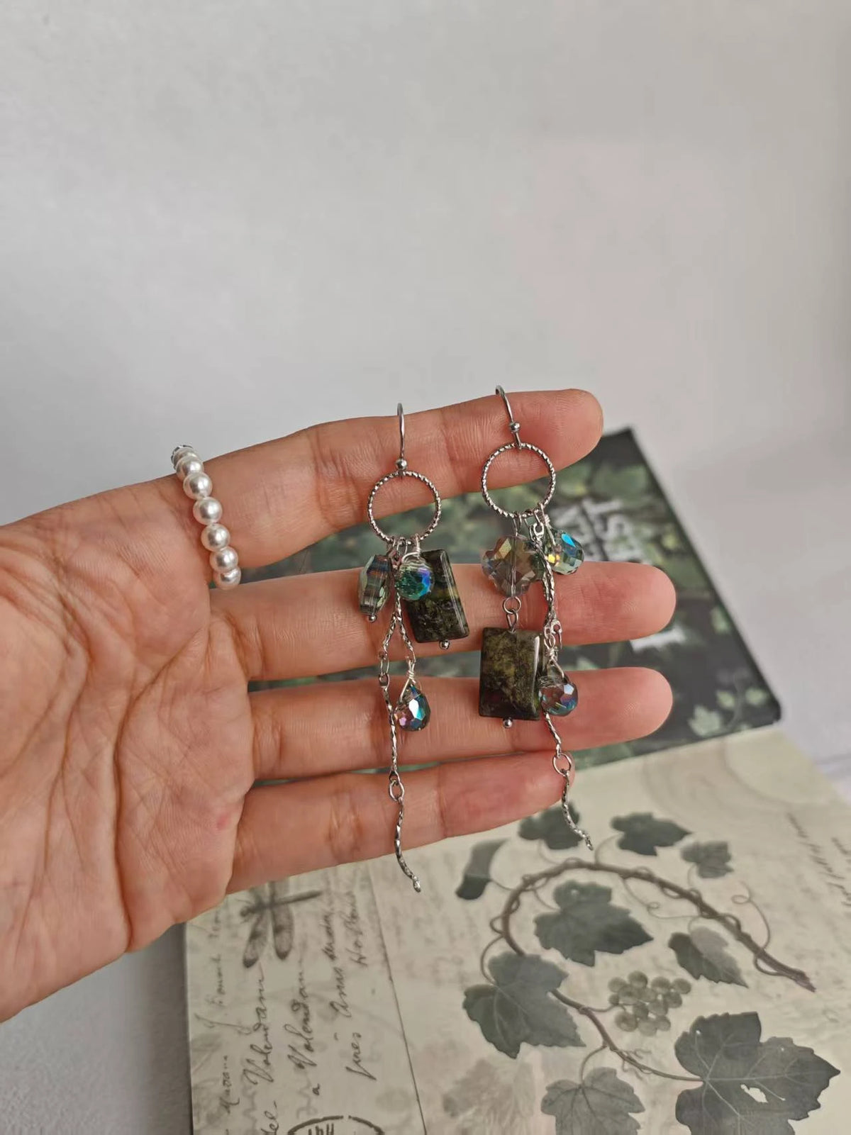 Natural Dragon Blood Stone Drop Earrings Peacock Green Crystal Fringe Earrings（Custom order）