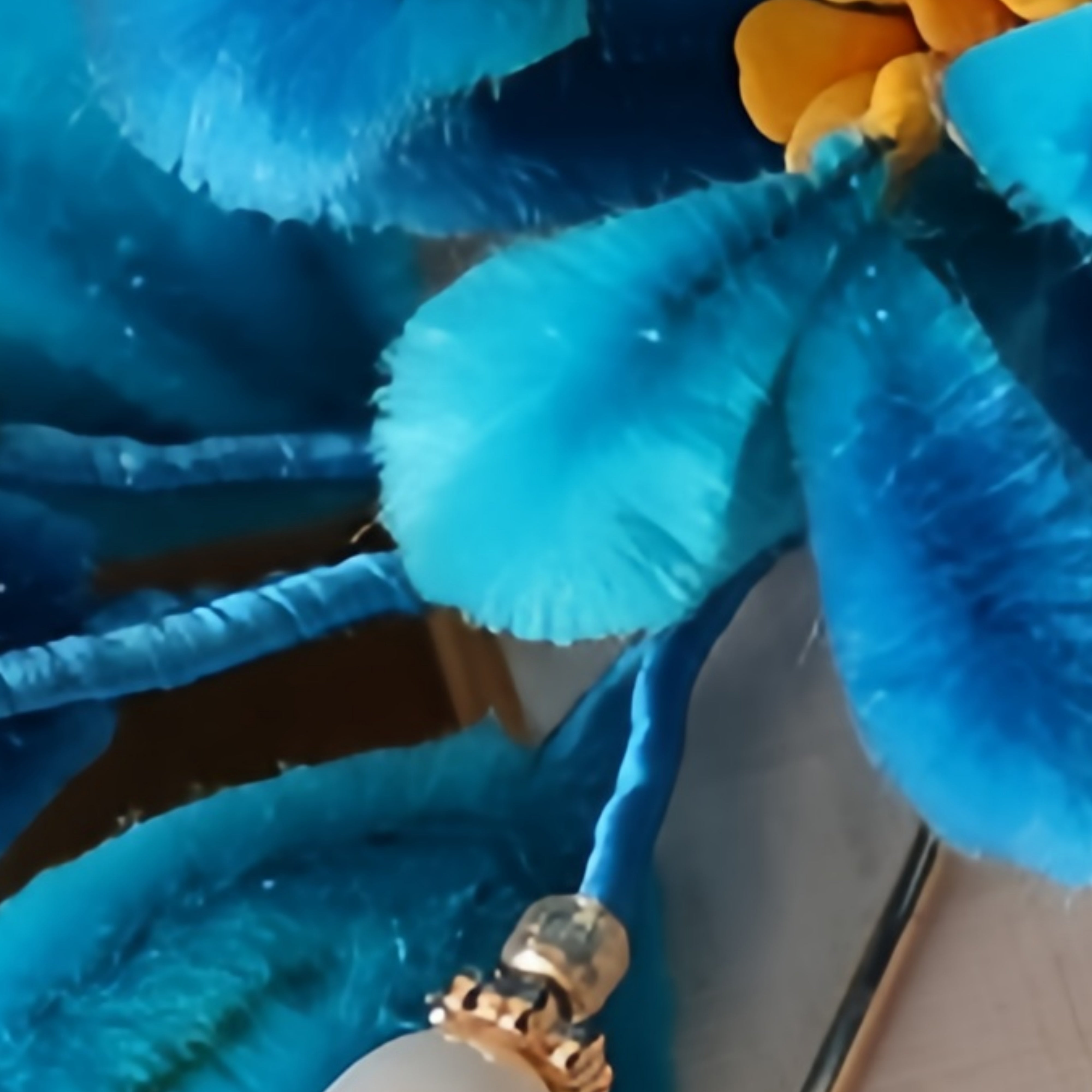 Handmade Blue Ronghua Brooch